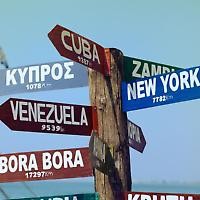 Wegweiser rund um die Welt Wegweiser rund um die Welt